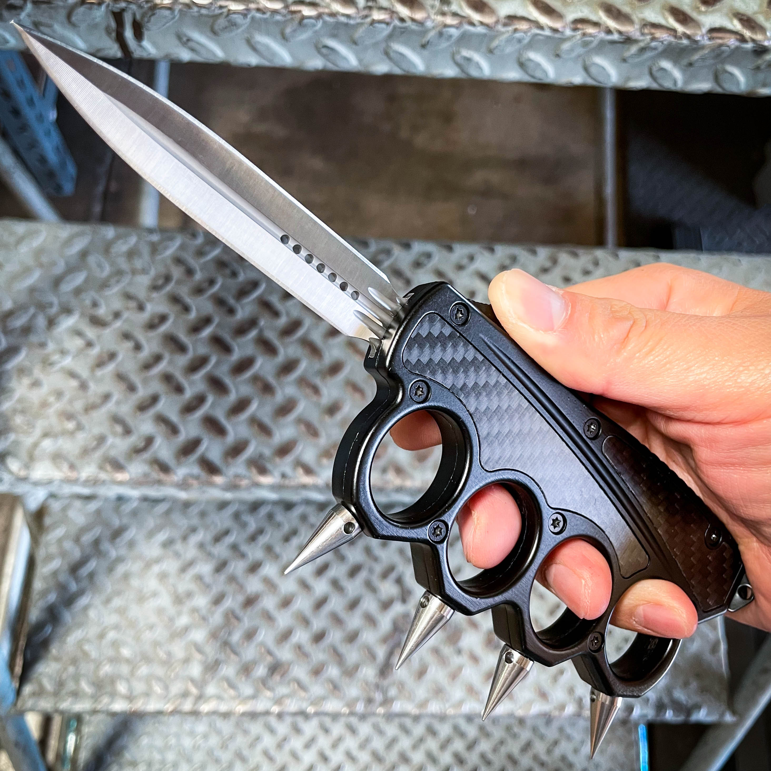 Spiked Chaos Knuckle OTF Knife