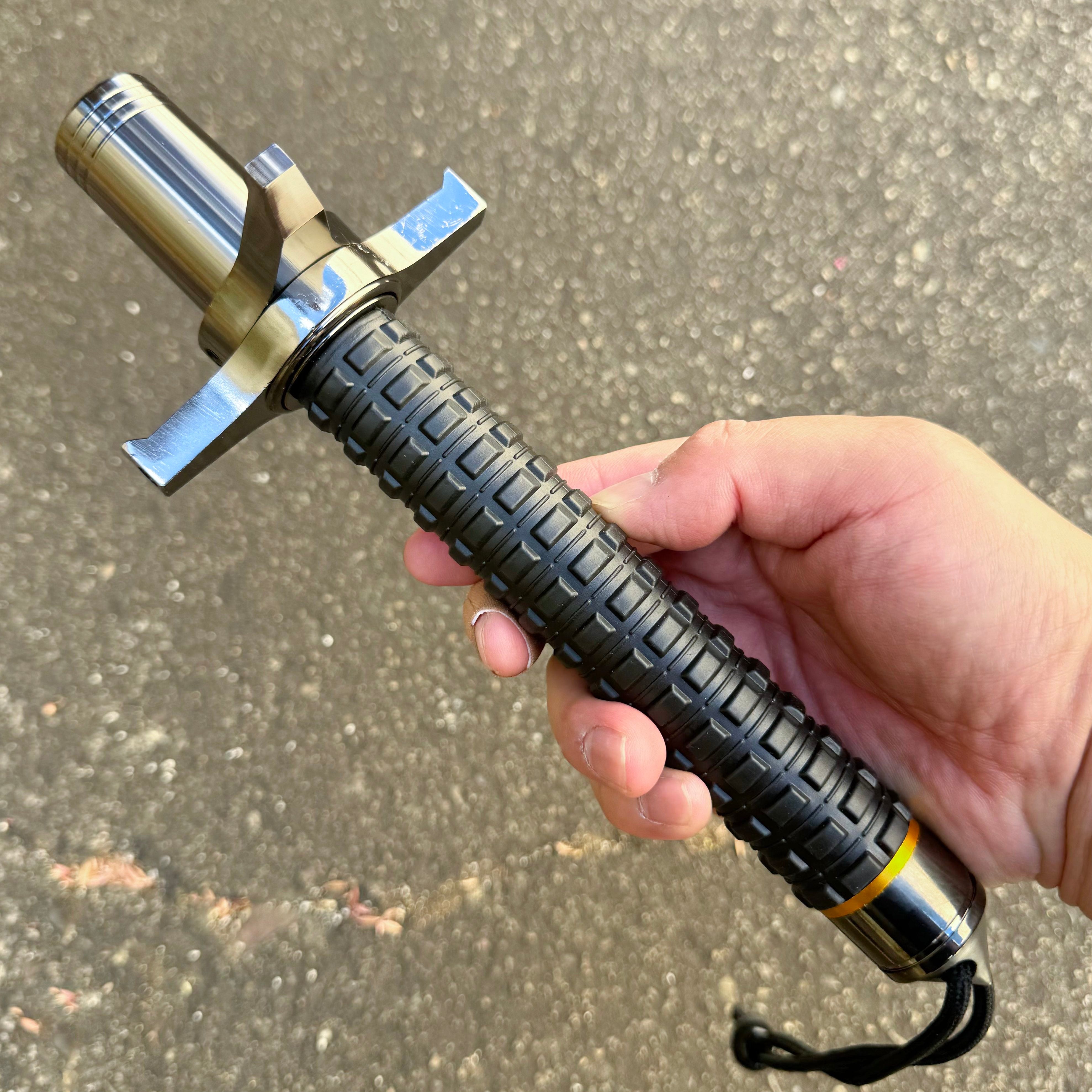 Retractable Batton Telescopic Baton with Guard | BLADE ADDICT