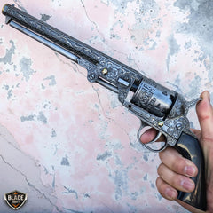 Outlaw Revolver Replica w Stand Silver - BLADE ADDICT