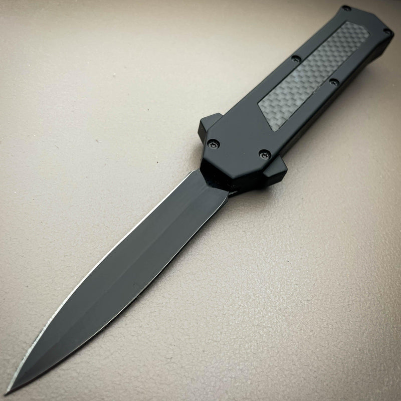 7.75" Intruder OTF Black Blade w/ Carbon Fiber - BLADE ADDICT