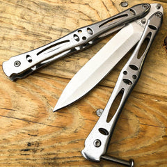 Butterfly Knife E - BLADE ADDICT