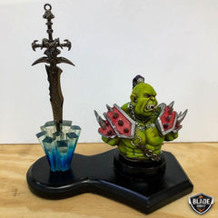 World Of Warcraft Desk Toy Mini Figure w/ Sword Orc Lich King - BLADE ADDICT