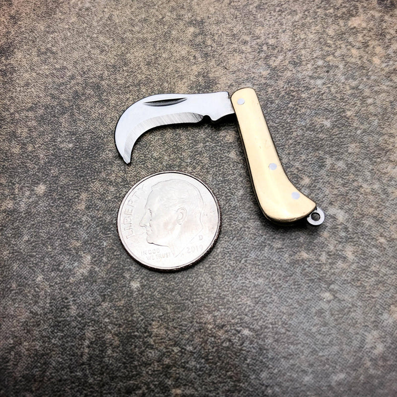 Mini Folding Pocket Knife Blade Cutter Keychain - BLADE ADDICT
